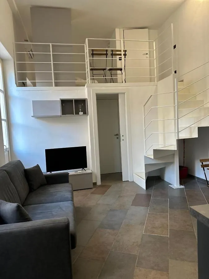 Casa Mia Menton 아파트